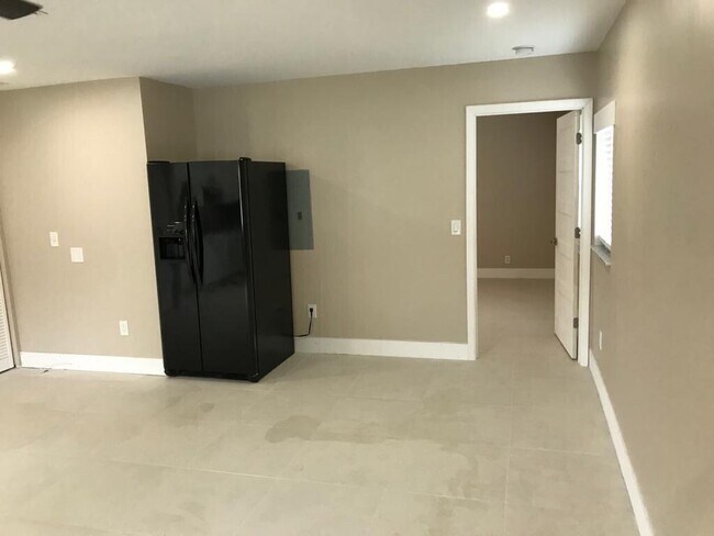 Building Photo - 17024 89th Pl N