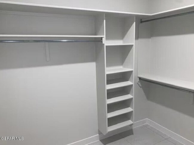 Building Photo - 5545 Buckley Dr