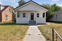 Building Photo - 520 S 34th St