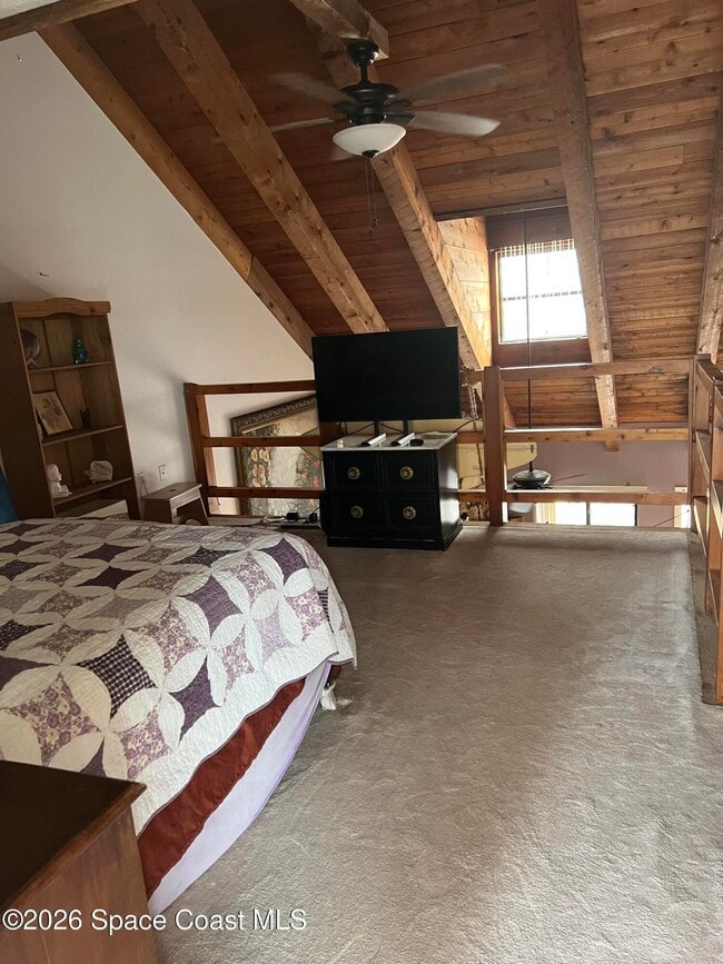 Building Photo - 8154 Ridgewood Ave