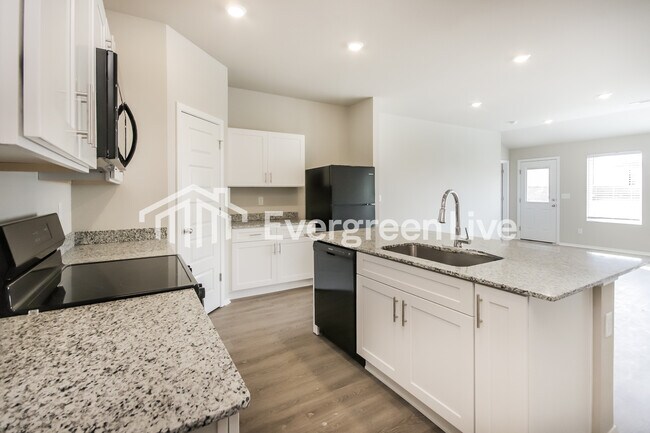 Building Photo - 6509 NW Kathleen St