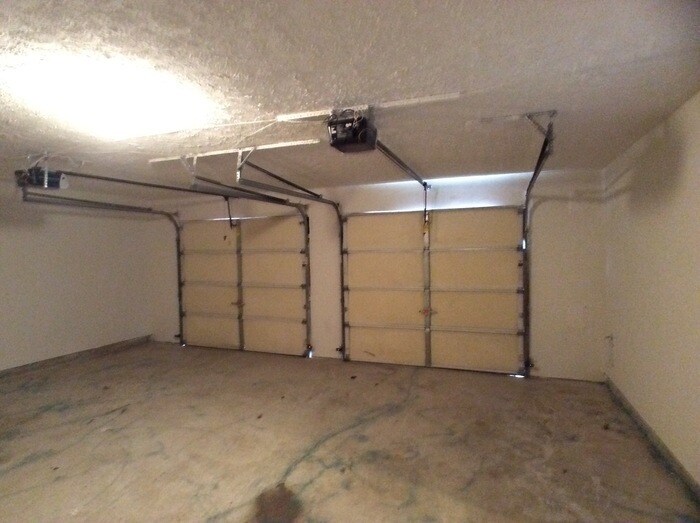 Building Photo - 4033 Rhinehart Ct