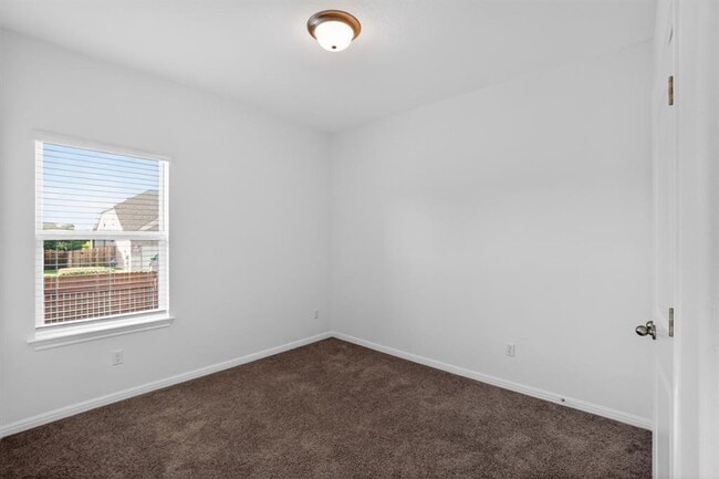 Building Photo - 108 Meadow Wood Cv