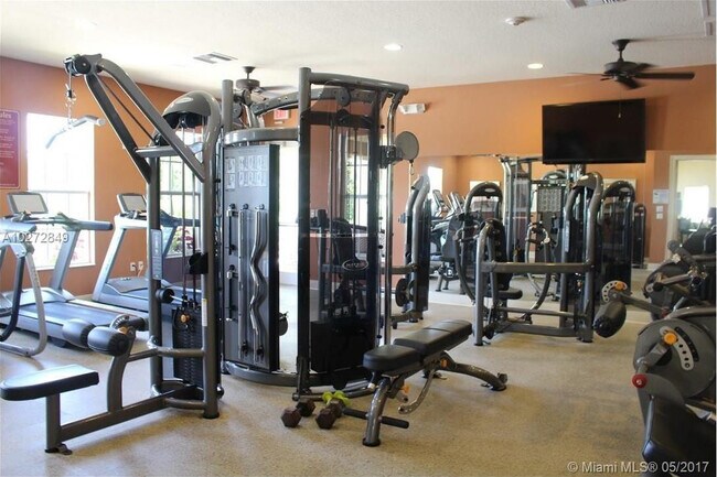 Building Photo - 3425 Siena Cir