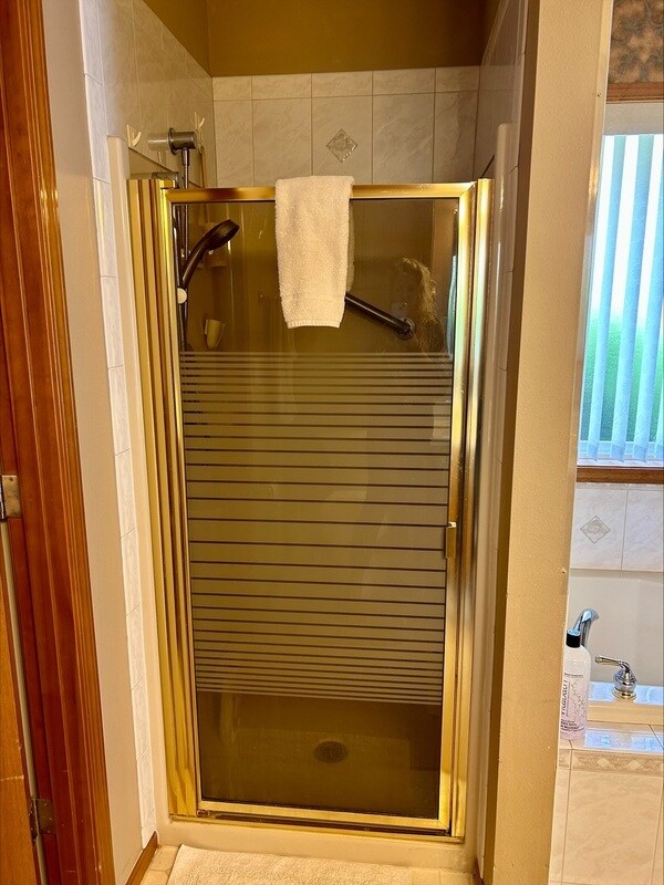 Building Photo - 4739 S Golf Course Dr