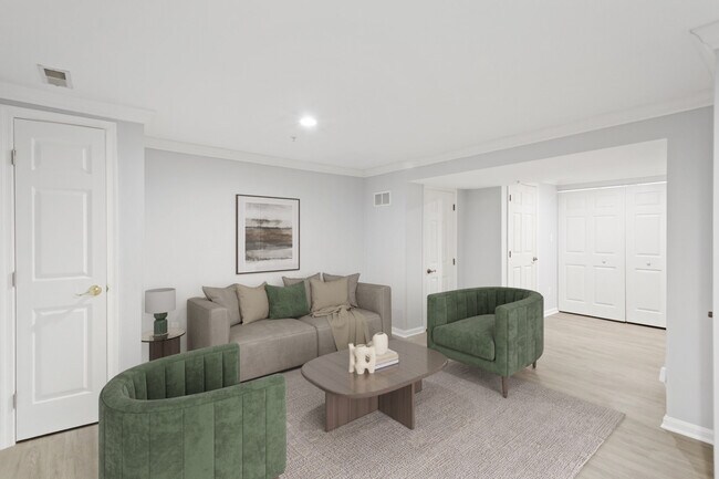 Building Photo - 207 Langdon Farm Cir