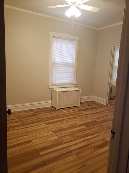 Bedroom with wall-to-wall closet - 3811 N Central Park Ave