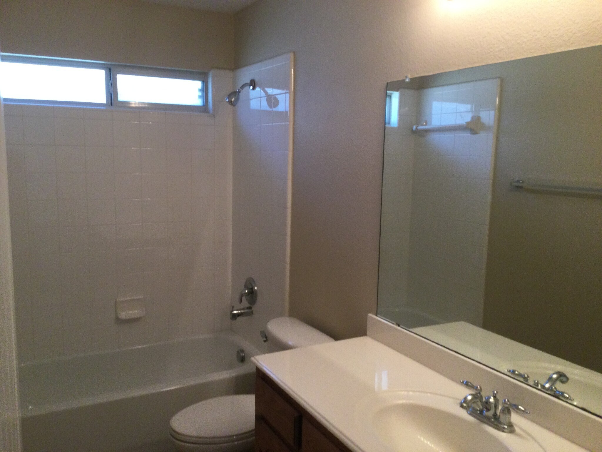 Building Photo - 1201 Hampton Bay Dr