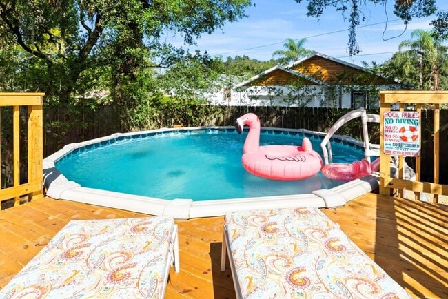 Primary Photo - Completely furnished ready to live in just...