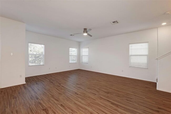 Building Photo - 424 Red Buckeye Loop