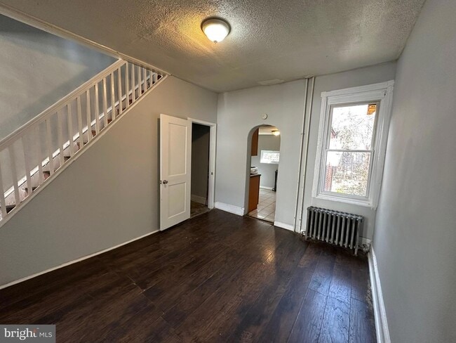 Building Photo - 4255 N 17th St