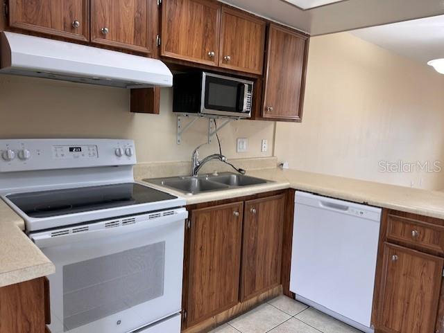 Building Photo - 40 E Country Cove Way