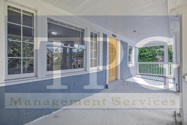 Building Photo - 1825 E 67th St