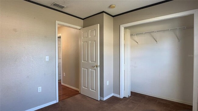 Building Photo - 717 Westwinds Dr