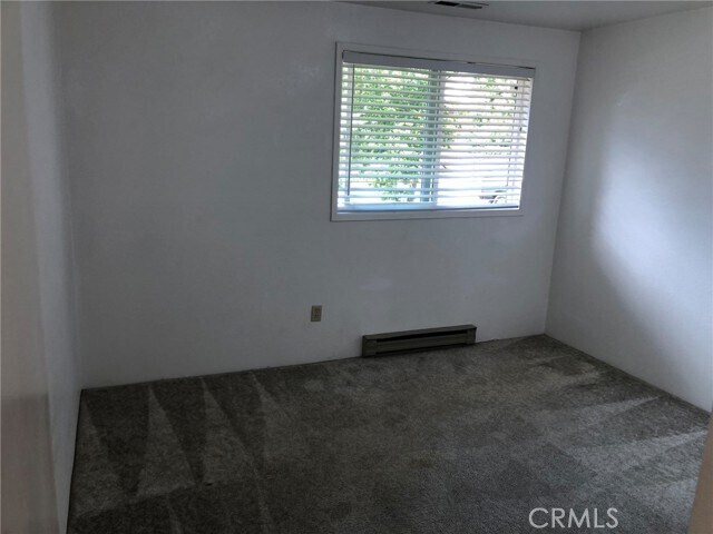 Building Photo - 3700 Beazer Rd