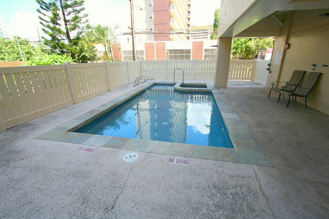 Building Photo - 785 Kinau St