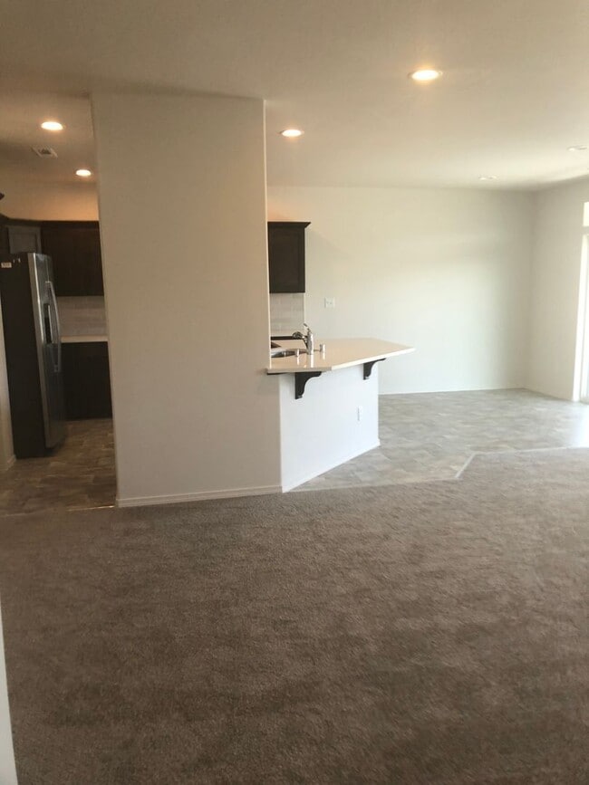 Building Photo - Home for Rent!!