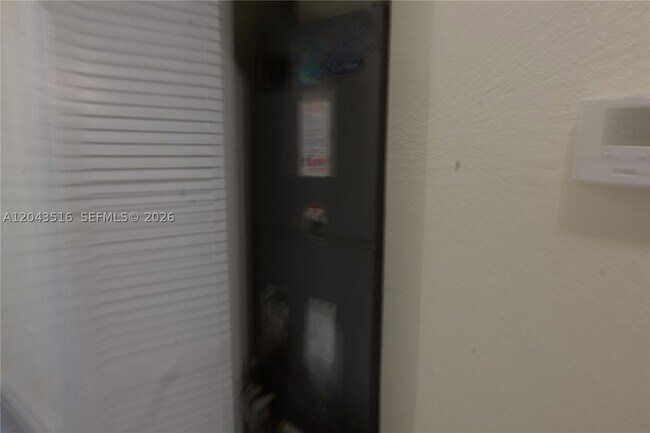 Building Photo - 8220 SW 25th Ct