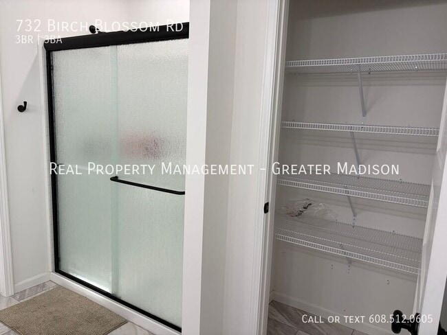 Building Photo - 732 Birch Blossom Rd