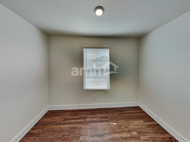 Building Photo - 21469 S 231st Way