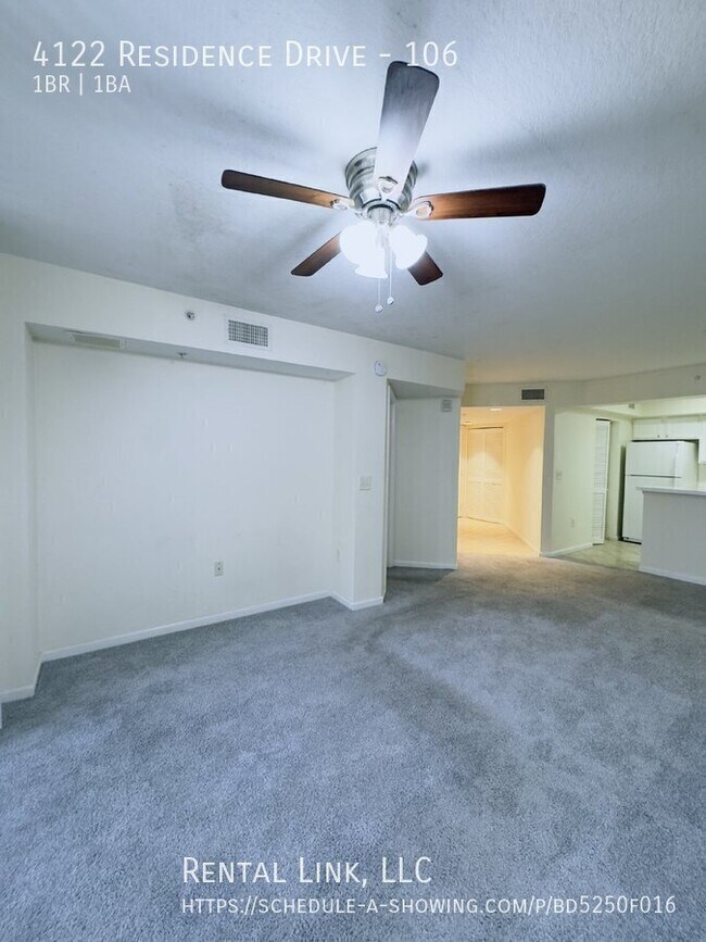 Building Photo - 4122 Residence Drive