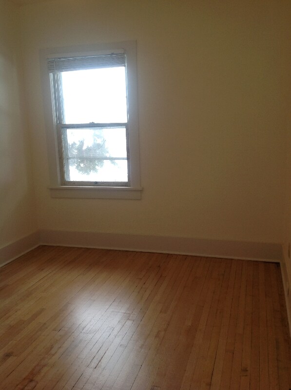 Building Photo - 3853 Julian St
