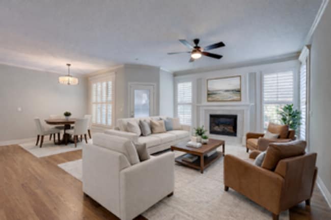 Building Photo - {14400} Somerset Brooke + Beautifully Updated Throughout + Finished Walk Out Basement + Fenced Yard