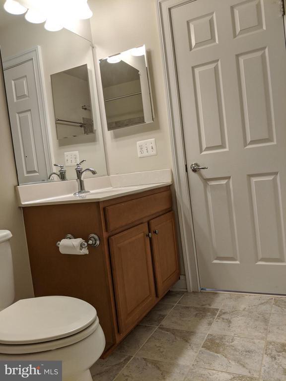 Building Photo - 25503 Amber Gate Terrace