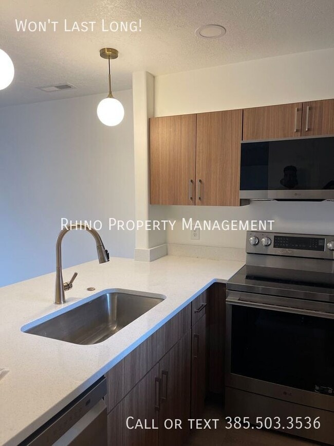 Building Photo - 7327 S. Spring Crest Ct-20