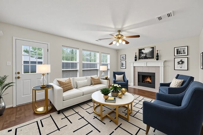 Building Photo - 21327 Branford Hills Ln