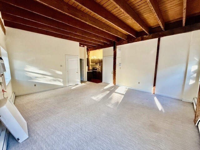 Primary Photo - 33 Medford St