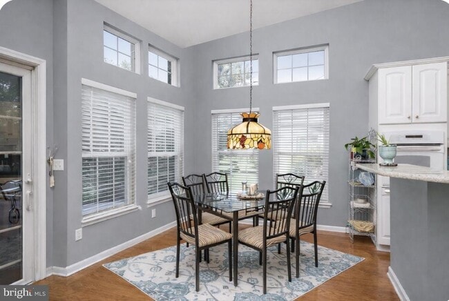 Building Photo - 124 Ridgway Dr