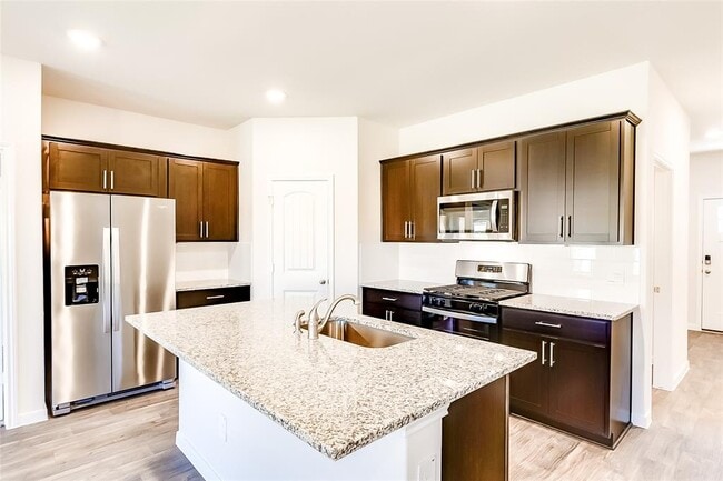 Building Photo - 237 Sky Meadows Cir