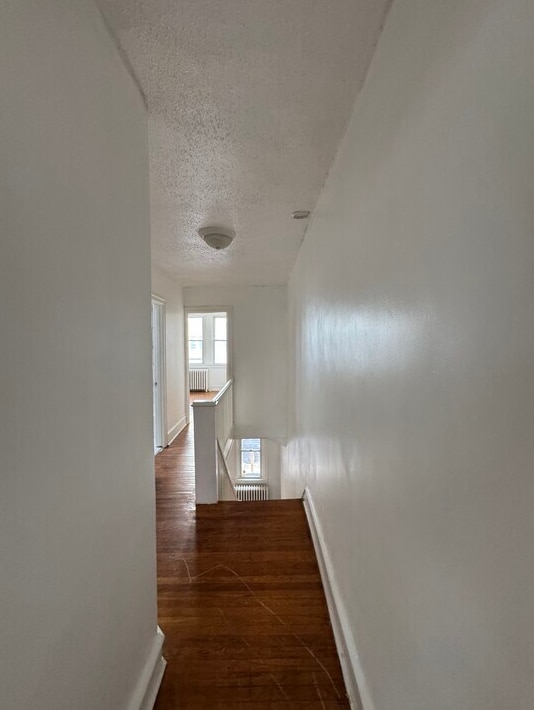 Building Photo - 1939 Plymouth St