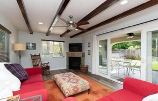 Building Photo - Beautiful 4BD Home in BAY PARK with Attach...