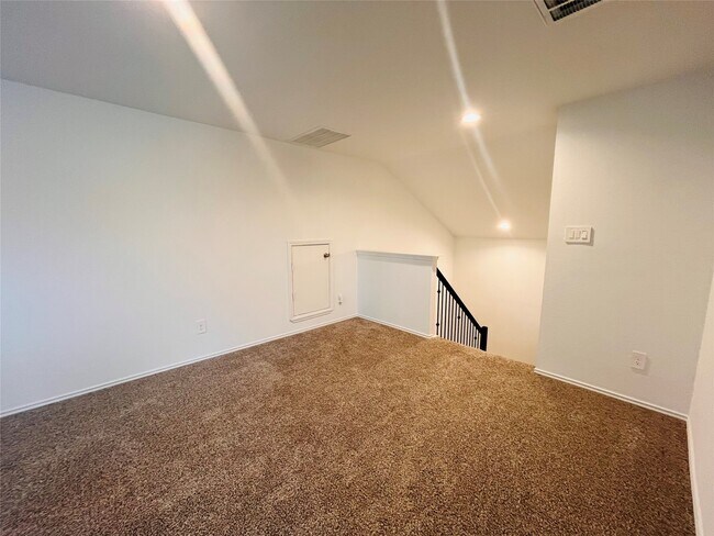 Building Photo - 2914 Roman Forest Blvd