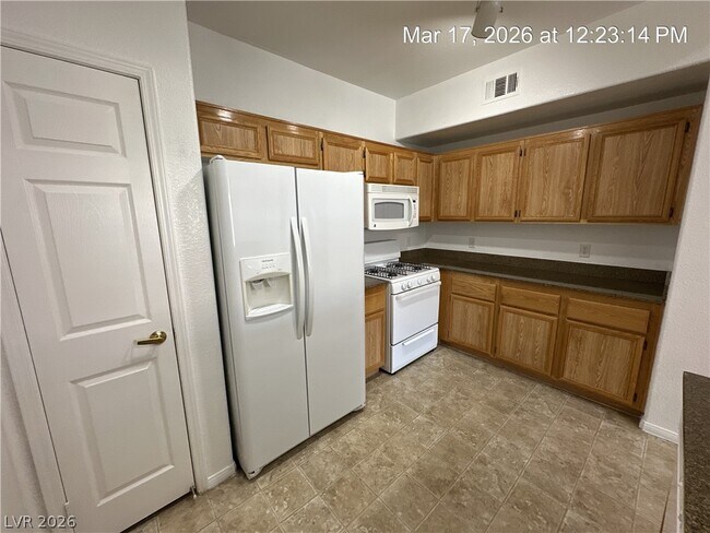 Building Photo - 9975 Peace Way