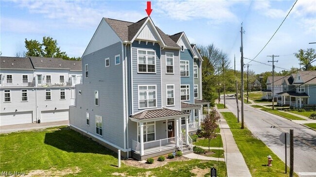 Building Photo - 12203 Ashbury Ave