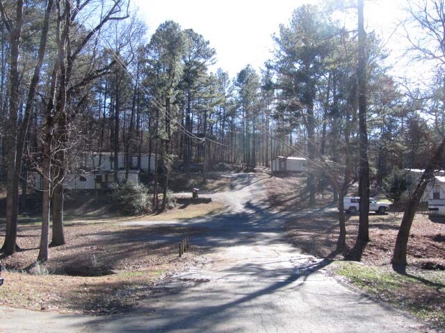 Building Photo - Hide Away Cove