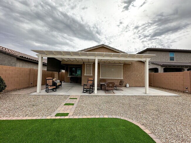 Building Photo - 41602 W Anne Ln