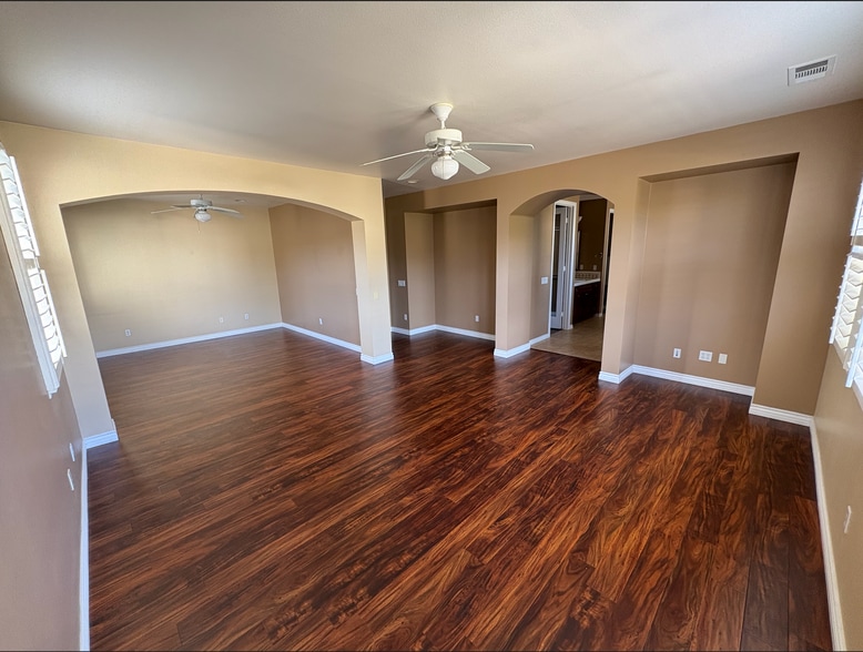 Master Bedroom - 3833 East Park
