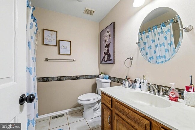 Building Photo - 775 Quail Pl