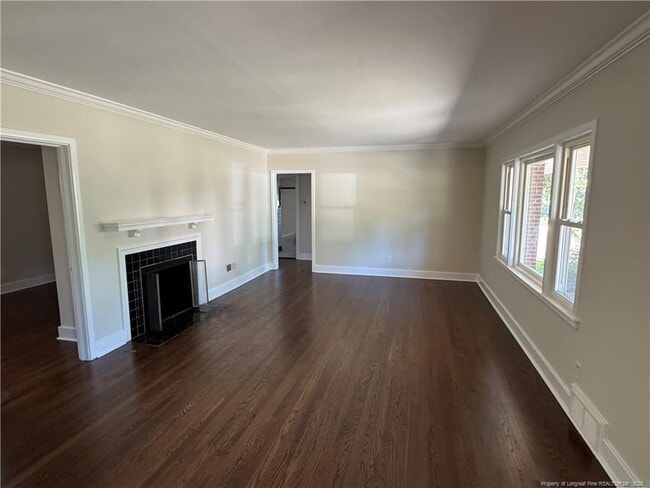 Building Photo - 521 Vista Dr