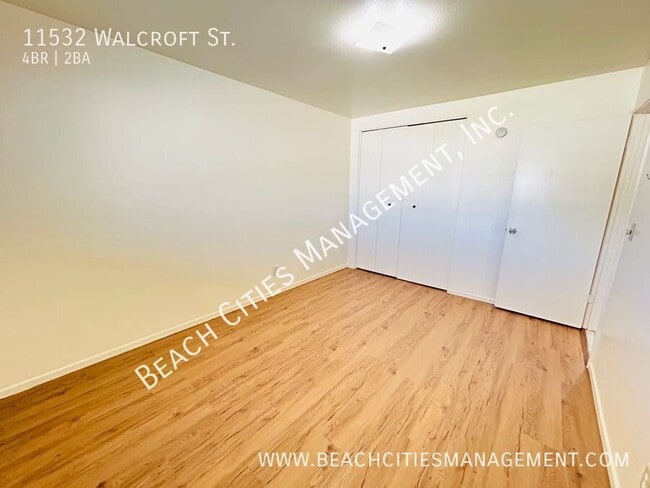 Building Photo - 11532 Walcroft St
