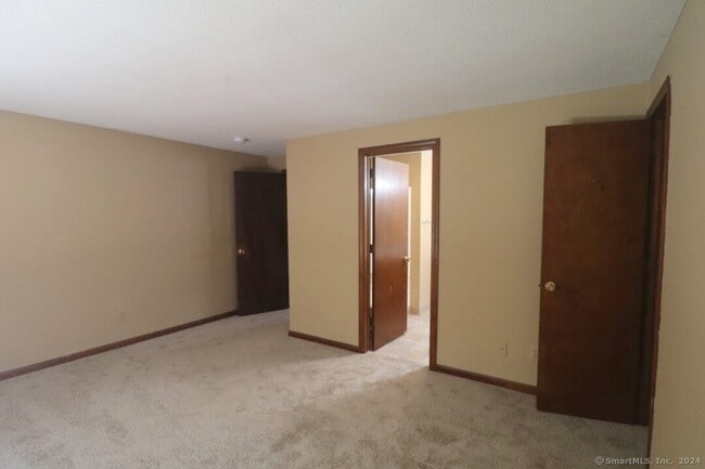 Building Photo - 74 Westerly St