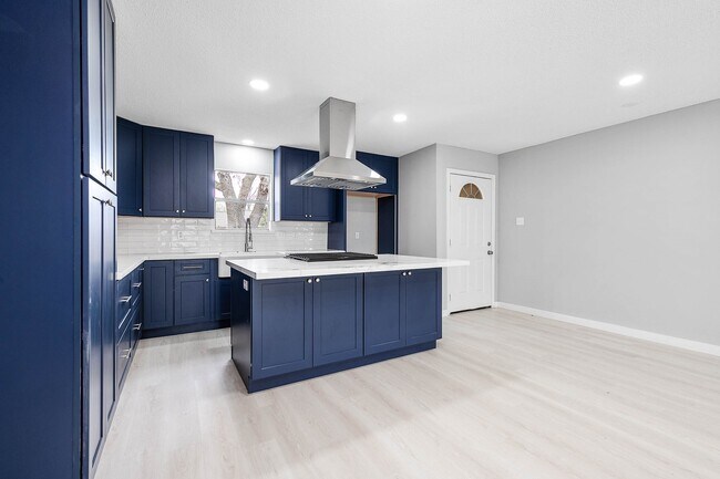 Building Photo - 3610 Brier Gardens Dr