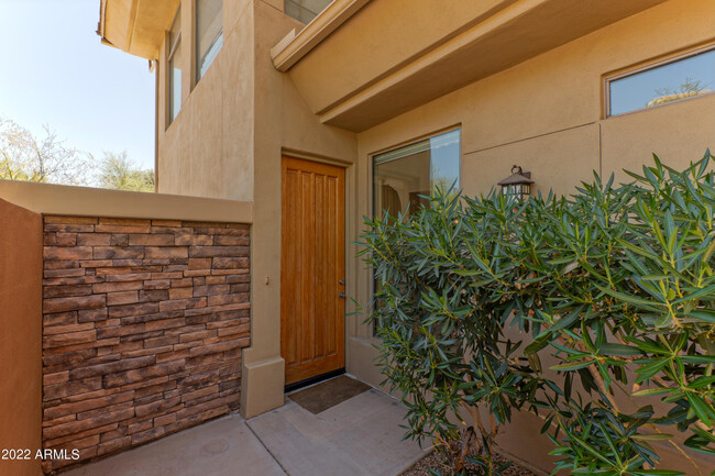 Building Photo - 14450 N Thompson Peak Pkwy