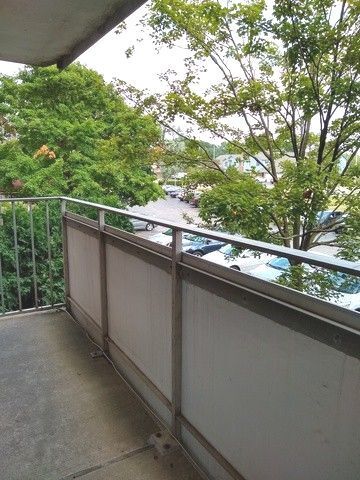 Building Photo - 1460 Fairlane Dr