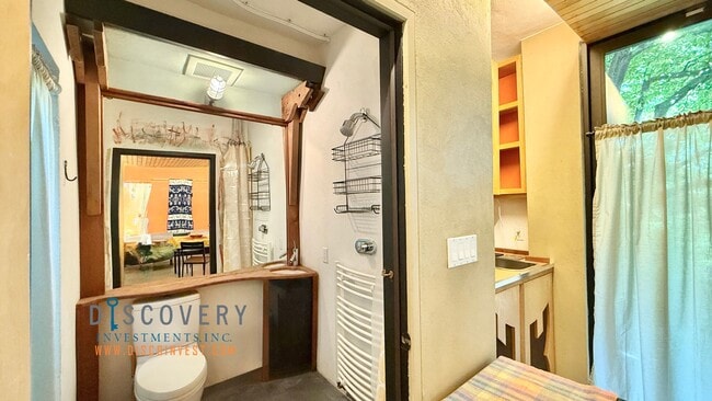 Building Photo - Charming Custom Retreat in Prime Berkeley ...