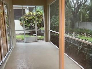 Building Photo - 213 Lourdan Ct